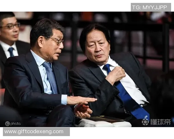 湖南足球星蜡像揭幕展现体育精神与地域文化融合魅力